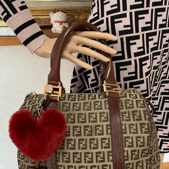 ❤FENDI Handbag with Matching Wallet❤ - Picture 6 of 15